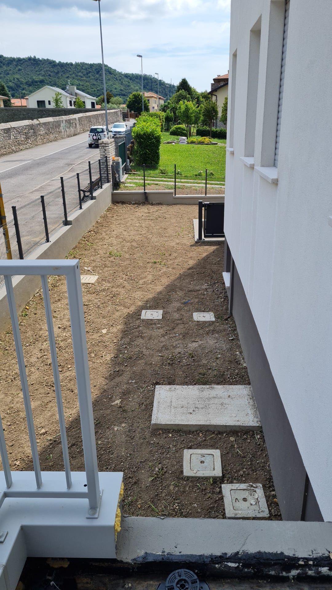 Foto realizzazione giardino privato a Vittorio Veneto