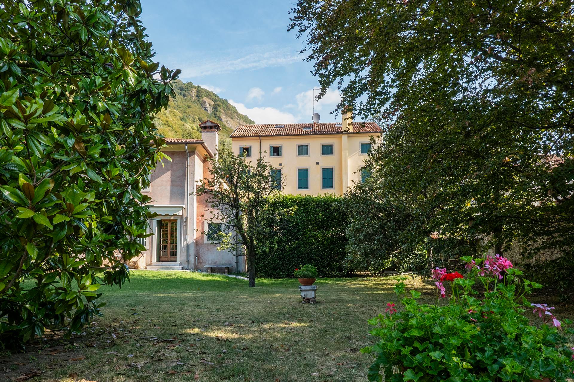 Foto giardino di una villa privata in provincia di Treviso' 